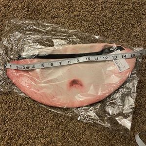 Belly fanny pack